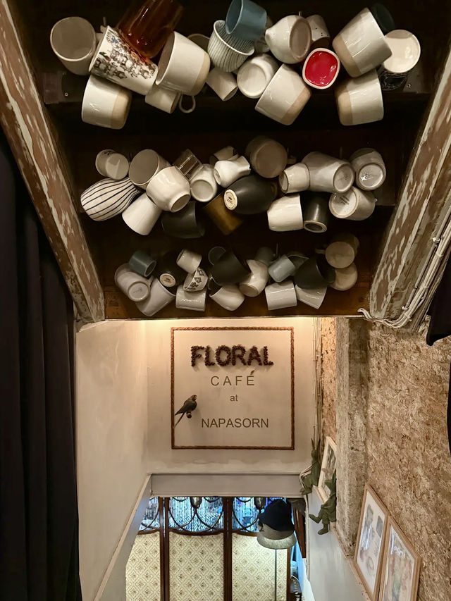 Floral Cafe at Napasorn