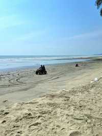 LET THE CALMNESS OF THE SEA REFRESH OUR MIND AND BODY