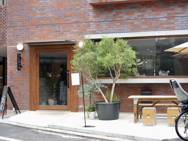 A Sweet Escape at FLOTO Café🍒