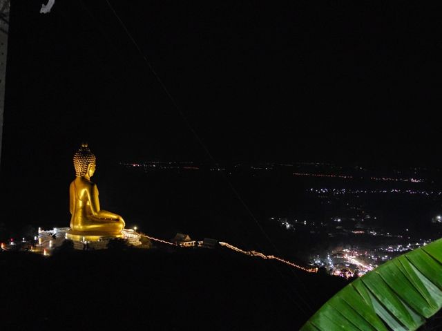 เขาวงพระจันทร์ ลพบุรี กับบันไดสุดโหดที่สายบุญ