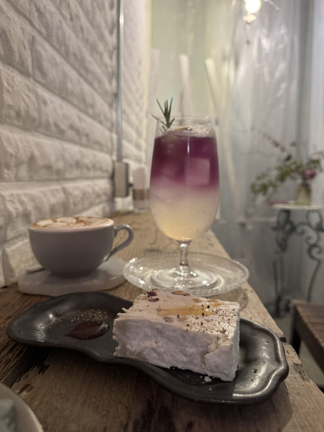 【北九州カフェ】住宅街の中にひっそりとある素敵な隠れ家カフェ✨️