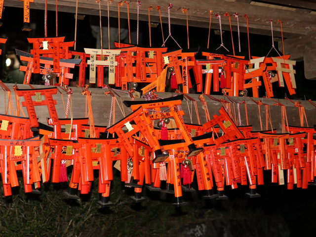 Fushimi Inari at Night: A Mystical Hike Through Kyoto’s Iconic Torii Gates