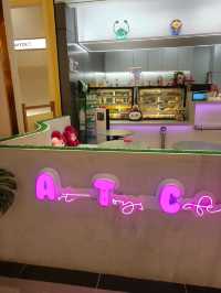 A Whimsical Café Experience – Art Toys Café