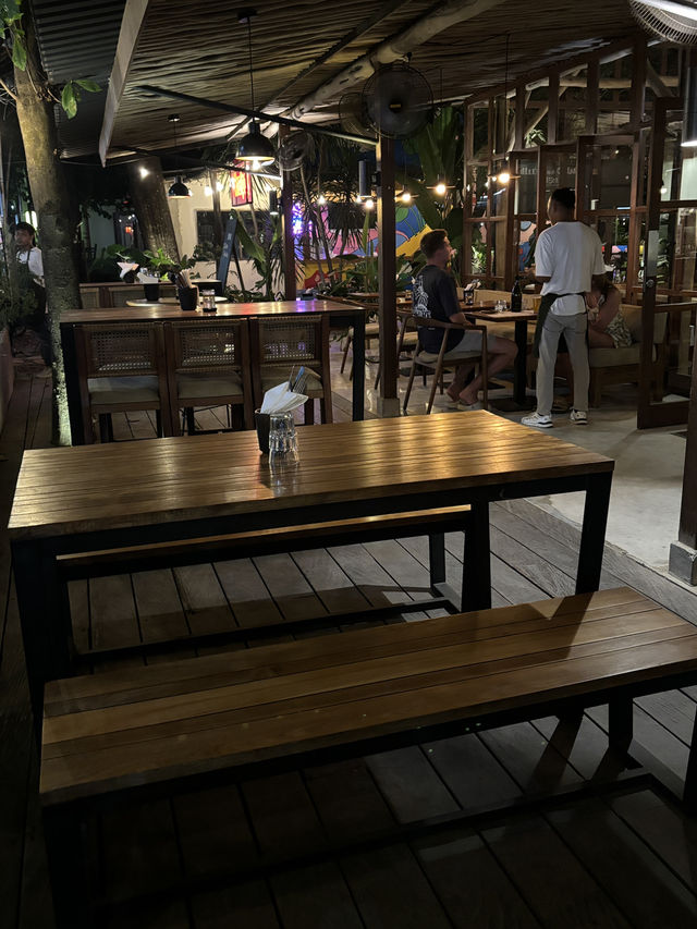 Why Knalpot Kuta Lombok Deserves a Visit 🍽️✨