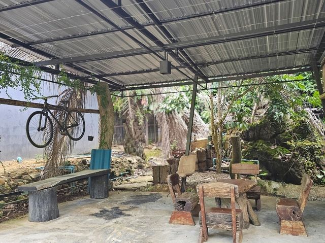 โรงคั่วกาแฟคาลิโก้ (Caligo Coffee Factory)