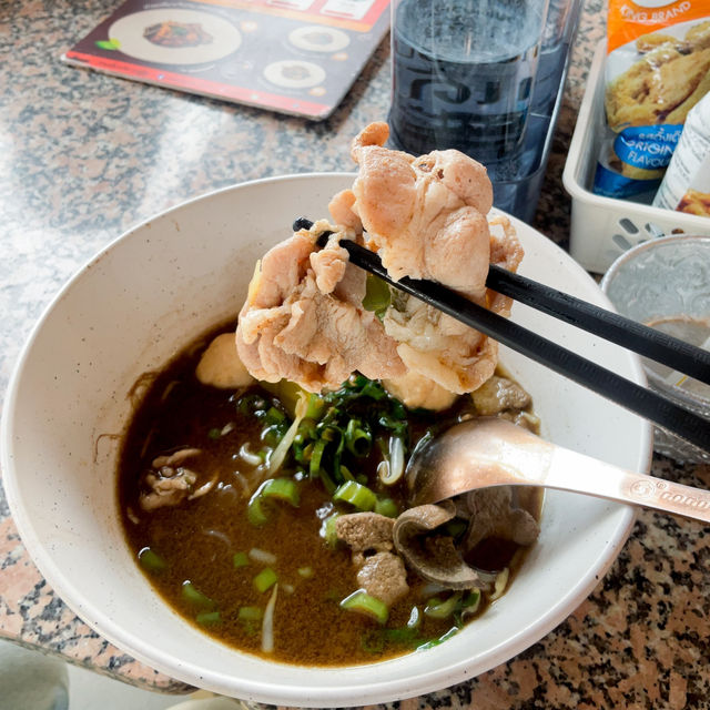 ก๋วยเตี๋ยวเรือมาเด้อ -หน้าโตเกียวพลาซ่า ขอนแก่น🍜❤️
