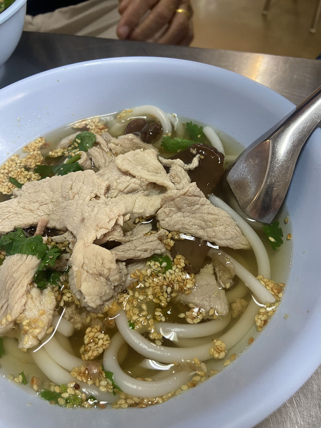 Bangkok Walk ทัวร์เสาชิงช้า กิน-มู ฉ่ำ!