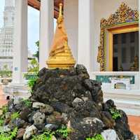 มาทำบุญสรงน้ำขอพร ที่วัดหนังราชวรวิหาร  เขตจอมทอง