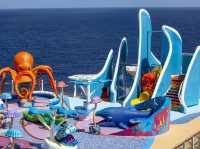 "Wonder of the Seas: The Ship That Feels Like a Dream (And Maybe a Lite Hangover)" 🌟🚢🍹  