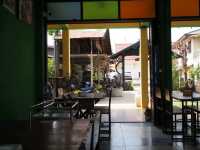 ร้านอาหารบ้านกงพะเนียง