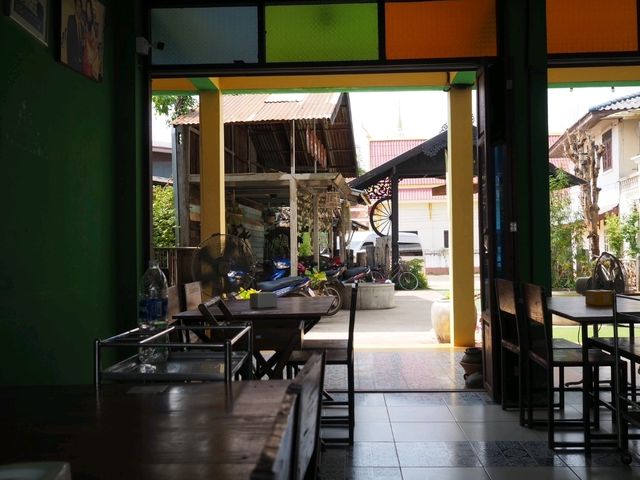 ร้านอาหารบ้านกงพะเนียง