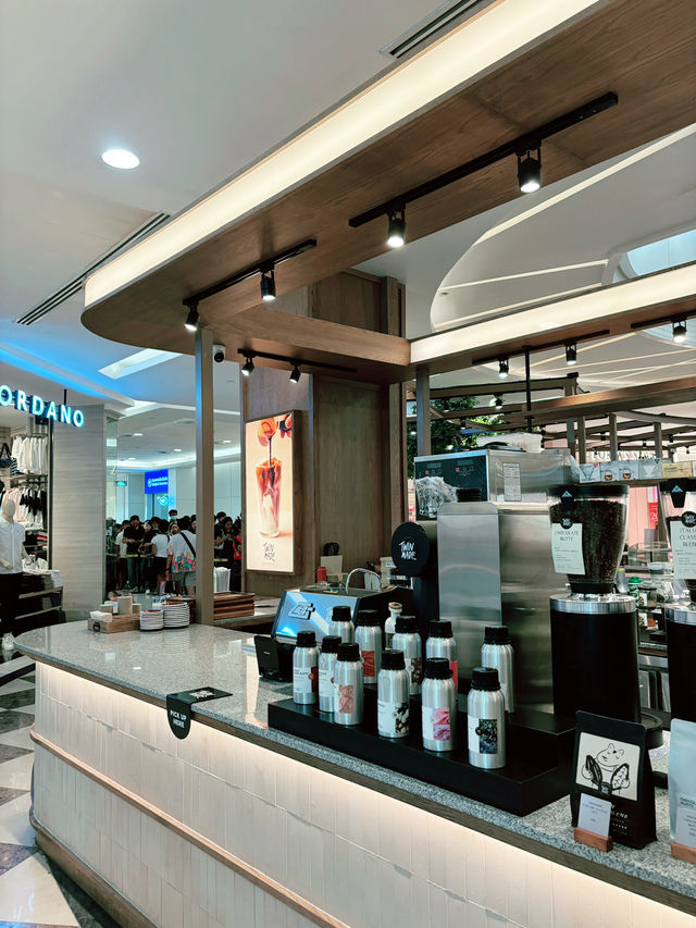 Twinmade Specialty Coffee & Bakery