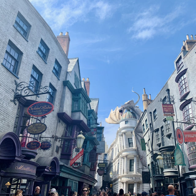 Spring Magic at Diagon Alley – Universal Orlando
