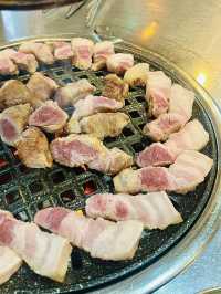 제주도에서 꼭 먹어야하는 제주 흑돼지🐷
