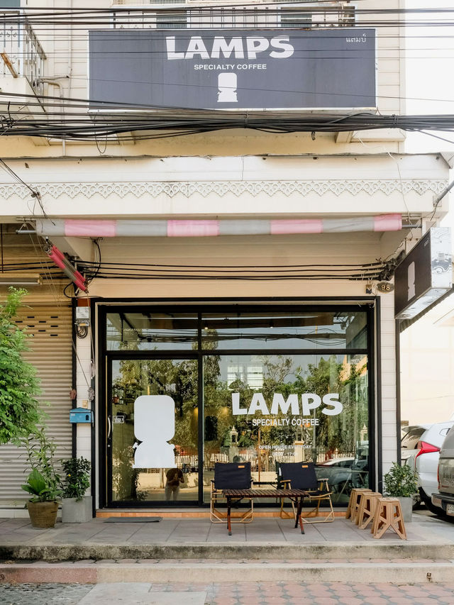 📍 Lamps specialty coffee 🏕️☕️🪔