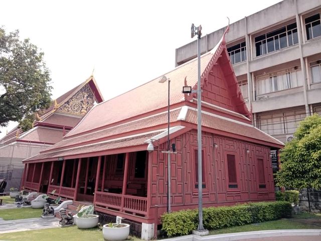ชมพิพิธภัณฑสถานแห่งชาติ