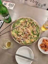 【韓国|市庁】ジョジョカルグクス 市庁店