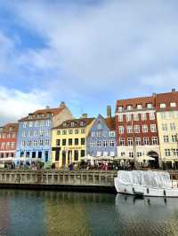 A Day Wandering Through Copenhagen – Art, Design & Bakery Vibes