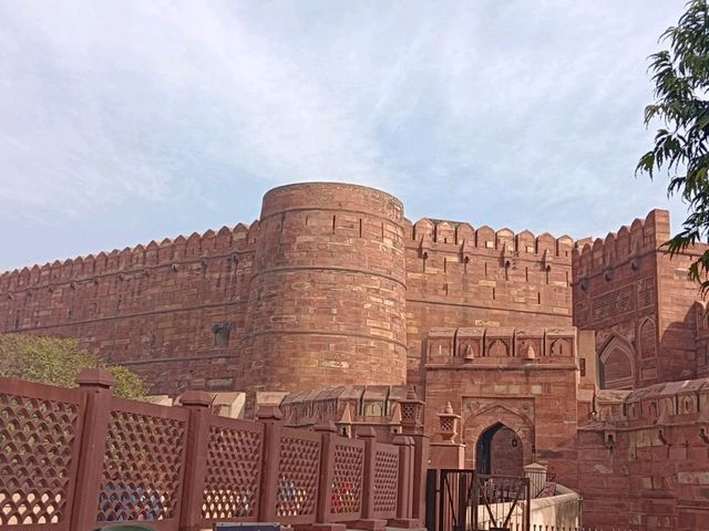 Agra Fort: A Timeless Marvel of Mughal Grandeur