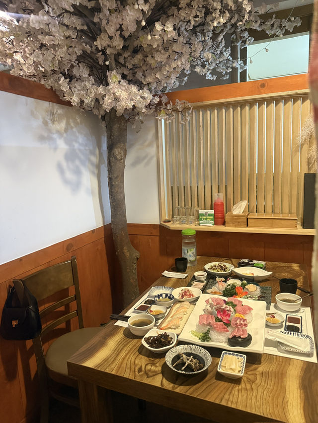 연예인들도 방문하는 부산 참치맛집 여행코스 뽕사시미