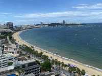 โรงแรมติดทะเลพัทยา เดินได้ถึงหาด 🏖️