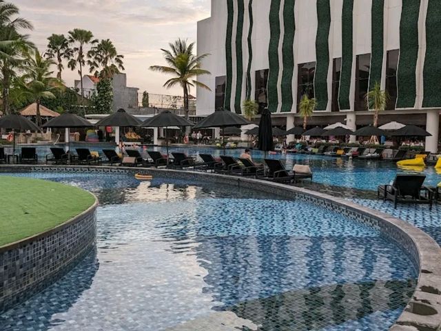 “The Stones Hotel – Legian Bali:The Urban Oasis of Bali’s Vibrant Coastline”