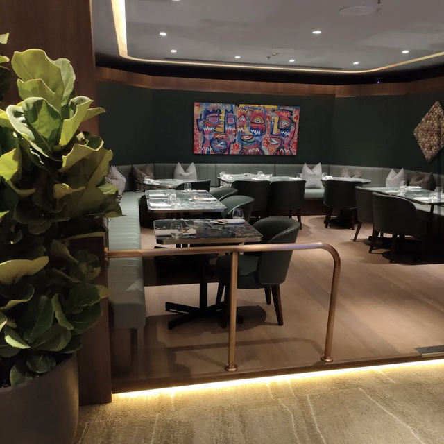 環亞機場貴賓室頭等艙 (Plaza Premium First)