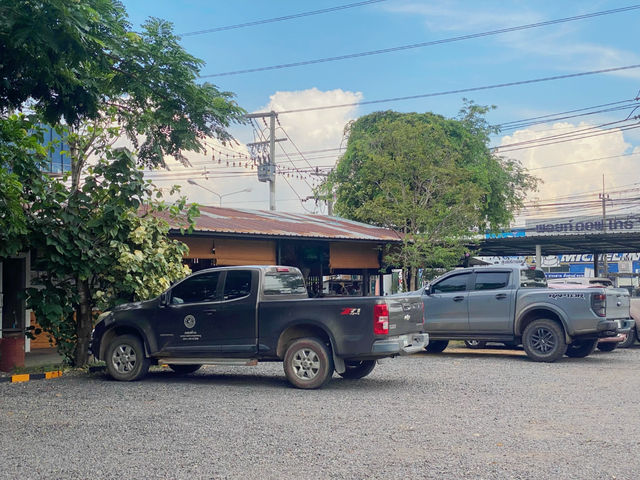 ร้านอาหารลาบเป็ดคนลือ สาขาโนนหงษ์ทอง