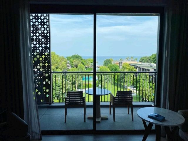 Marriott Huahin & Big Fish Restaurant *