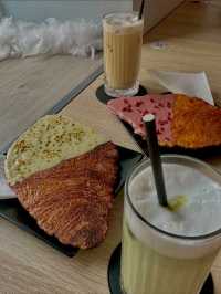 Keys Coffee & Lounge
