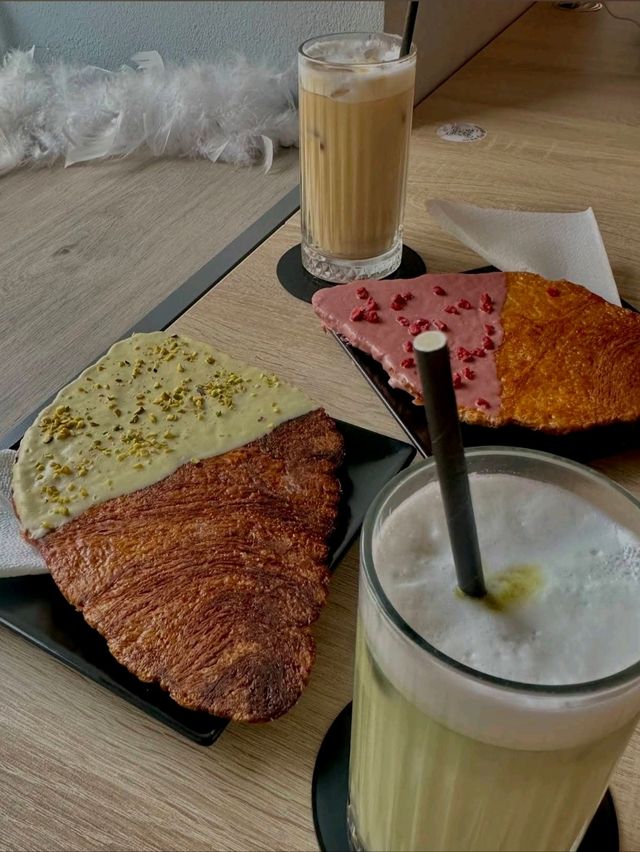 Keys Coffee & Lounge