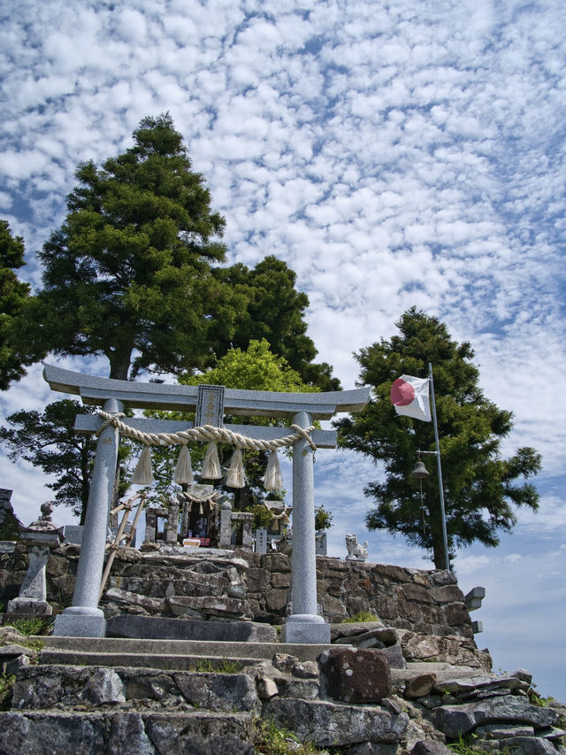 天空に浮かぶ神秘の社！⛩️☁️※周辺観光情報付