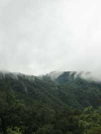 What to Expect in Heshun When It Rains: Food, Fog, and Friendly Hosts