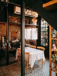  Twosons Cafe