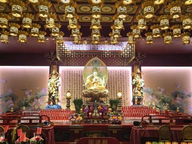 รีวิว วัดพระเขี้ยวแก้ว สิงคโปร์