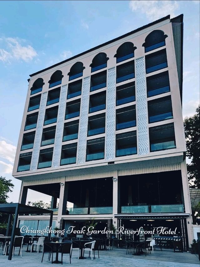 Chiangkhong Teak Garden Riverfront Hotel สุดเขตไทย