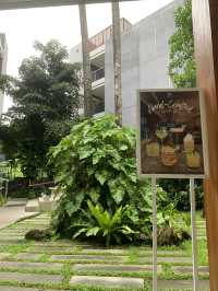 The nature cafe