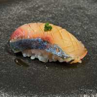 🐟✨ เณือปลา Omakase – โอมากาเสะสไตล์ใต้ในเมืองสุรา