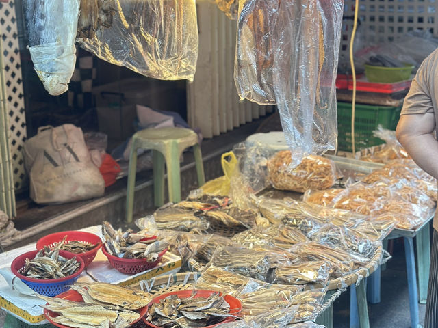 หมู่บ้านชาวประมงในฮ่องกงที่เต็มไปด้วยเสน่ห์ 