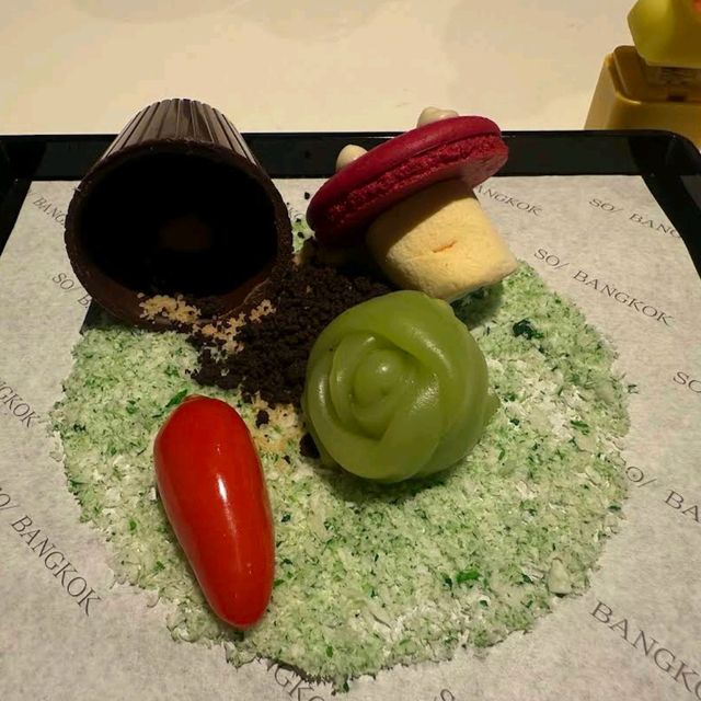 SO/ Bangkok (SO Sofitel Bangkok)