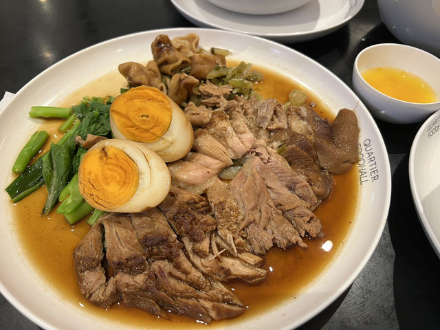 🍽️ Street Food Elegance at Quartier Foodhall, EmQuartier