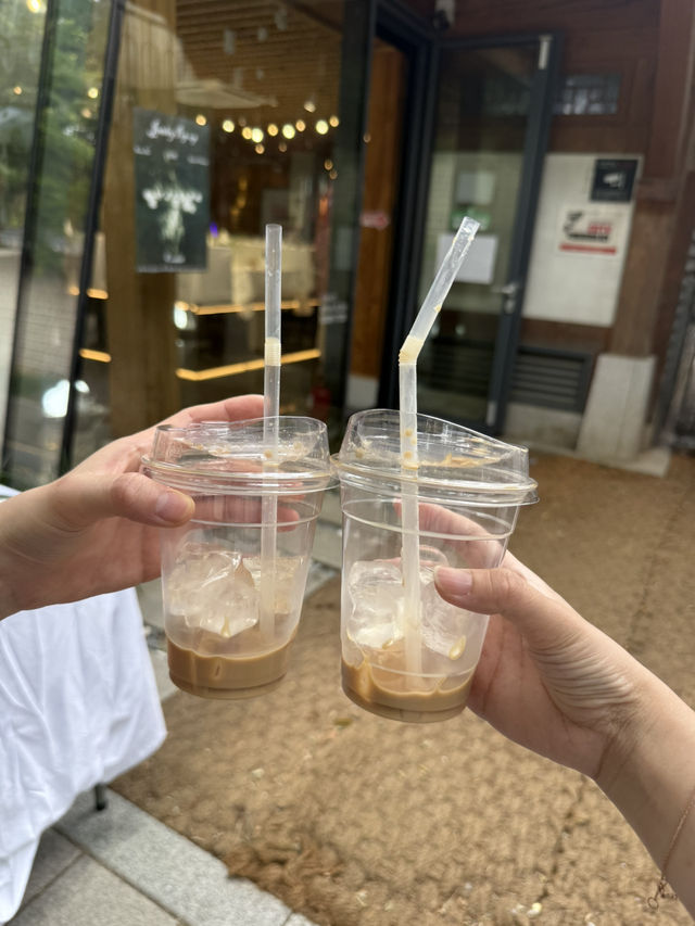 종로3가 힙한 테이크아웃 카페😎