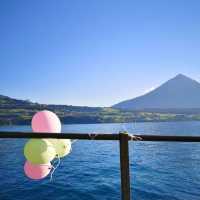 🏰✨ Summer Weekend at Oberhofen Castle: A Fairytale on Lake Thun 
