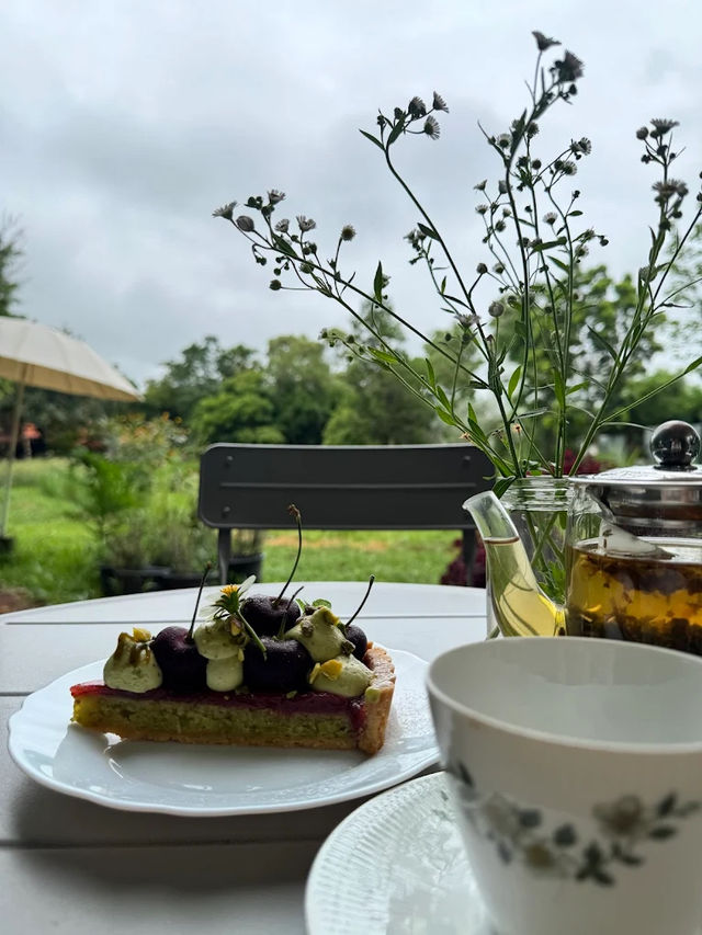 🏡🌾 Barn Naa Cafe – คาเฟ่บ้านกลางนา ที่ละมุนหัวใจ