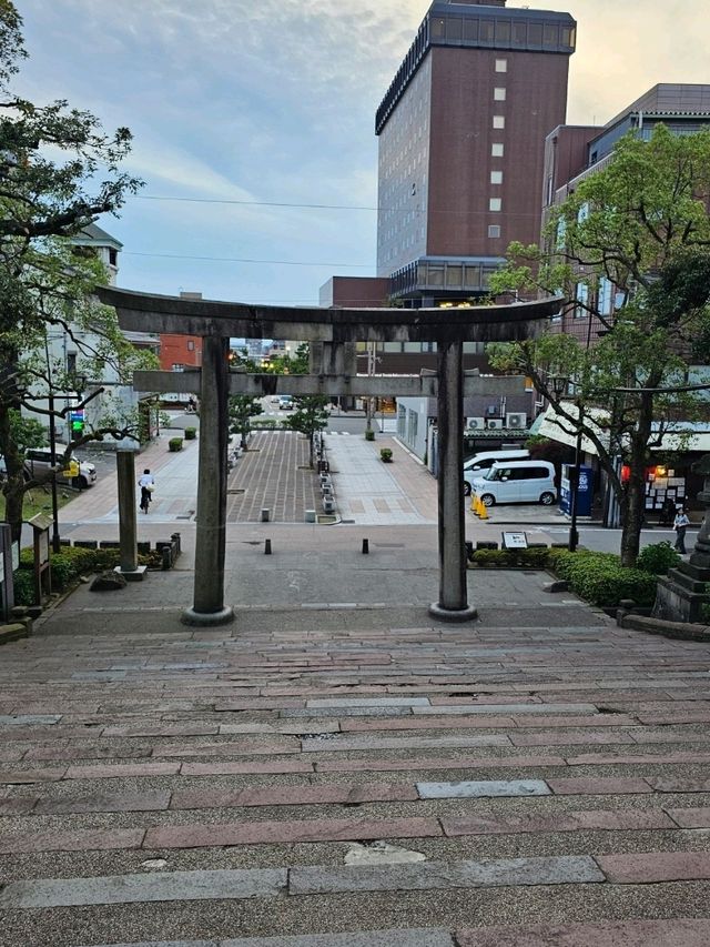一.金澤名景〔尾山神社〕，彩色玻璃門樓的歷史之美⛩️✨