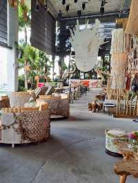 Beach club ลอยฟ้า บน Emsphere🏬🌊🌌