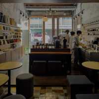 GRAPH Café – เมืองเก่าภูเก็ต