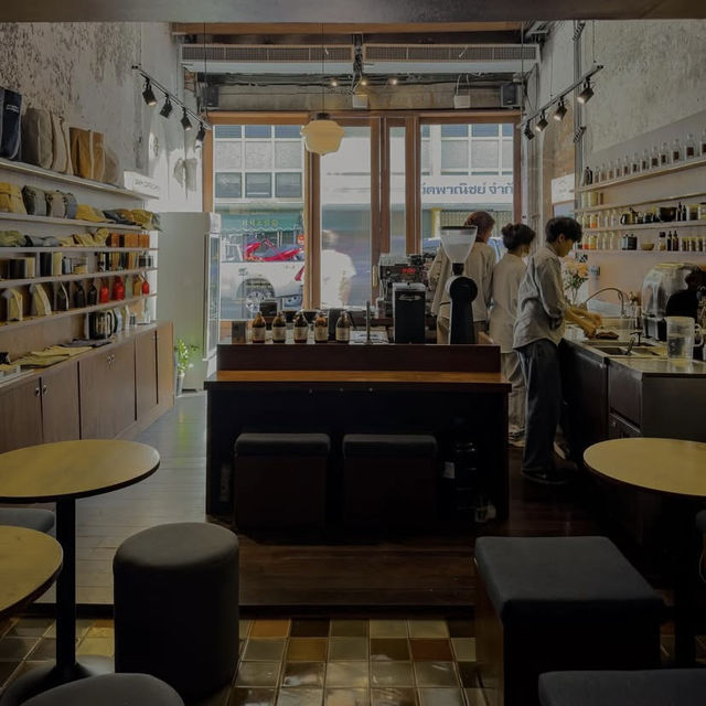  GRAPH Café – เมืองเก่าภูเก็ต