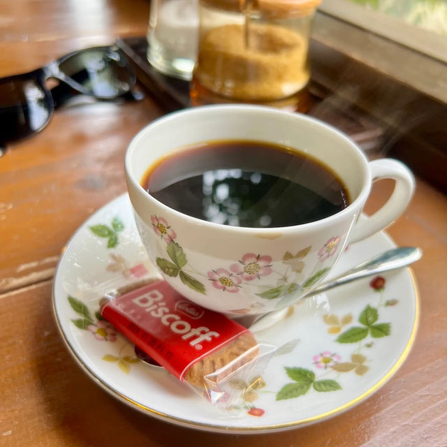 【日本・兵庫🇯🇵】エシレバター香るクレープが絶品！