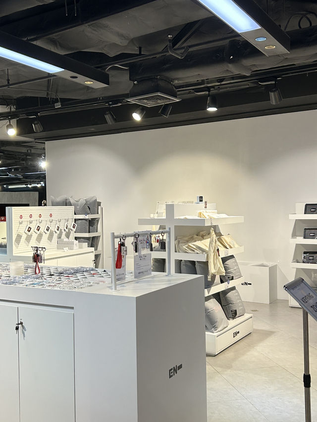 🎉 ENHYPEN Pop-up Store สยามดิส